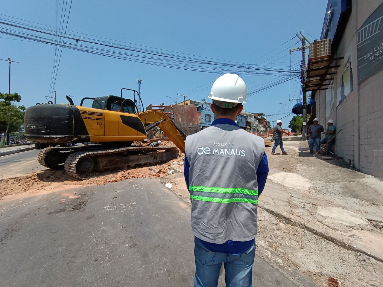 Modernização de adutora no bairro Santo Antônio já tem 50% de obra executada