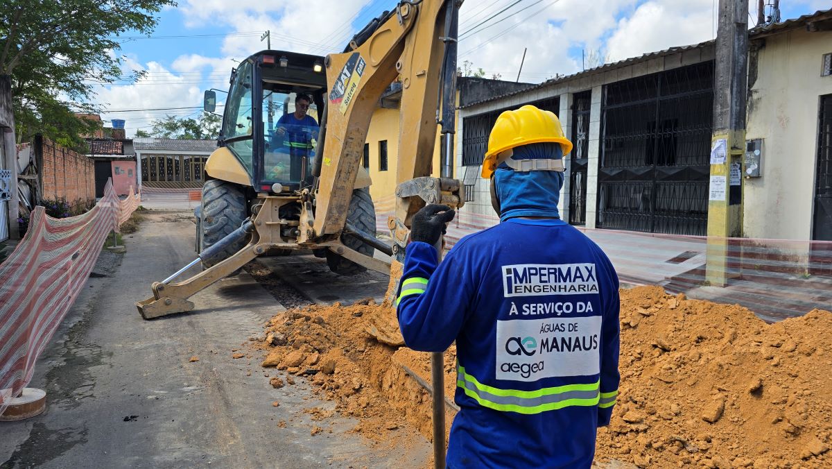 Dez áreas de Manaus recebem obras para ampliação da rede de esgoto nesta semana