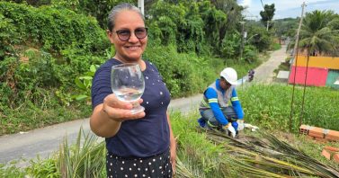 Água tratada chega às torneiras da comunidade Canaã e muda a história de moradores: “Agora é vida nova”