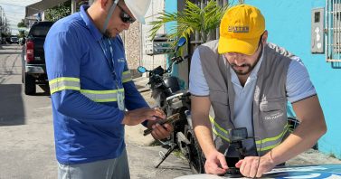 Veículo com câmeras e sensores reforça serviço de recomposição asfáltica em ruas de Manaus